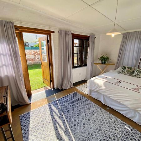 Hermanus Whale Cottage Exterior photo